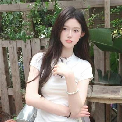 在山中见面